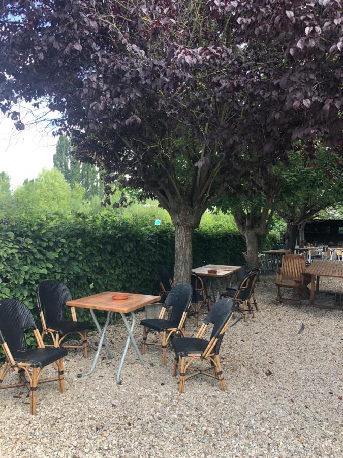 Paris Par Trains, Area, Studios Avec Salle De Bain Et Kitchenette Privees, Ou, Chambres Avec Salles Bain Et Cuisines Communes Persan Ngoại thất bức ảnh